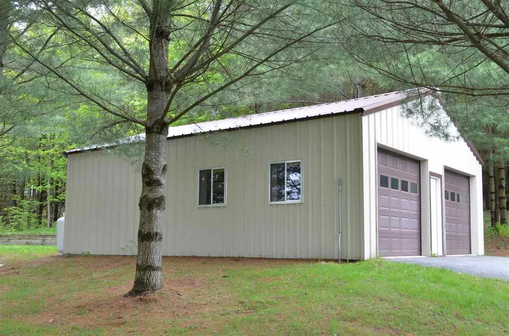 204 Center Road Hyde Park VT 05655