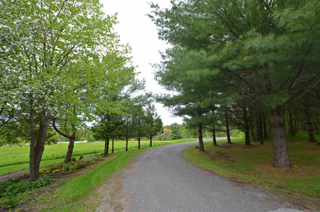 204 Center Road Hyde Park VT 05655