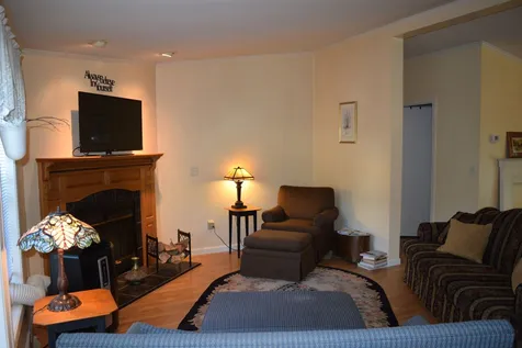 33 Ivy Lane Farmington NH 03835