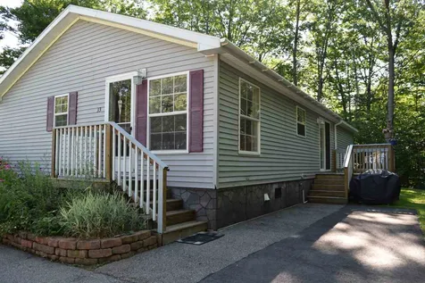 33 Ivy Lane Farmington NH 03835