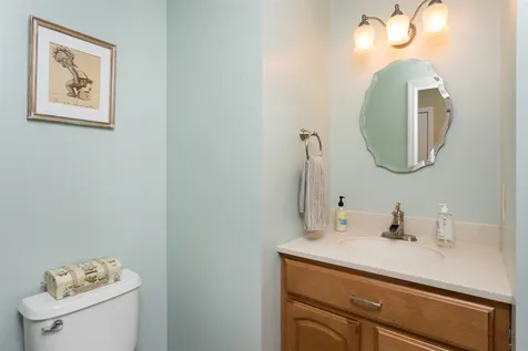 600 Scruton Pond Road Barrington NH 03825