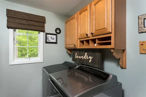 600 Scruton Pond Road Barrington NH 03825