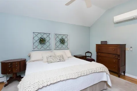 600 Scruton Pond Road Barrington NH 03825