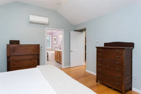 600 Scruton Pond Road Barrington NH 03825