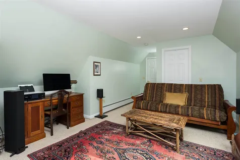 600 Scruton Pond Road Barrington NH 03825