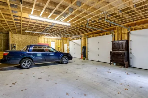 600 Scruton Pond Road Barrington NH 03825
