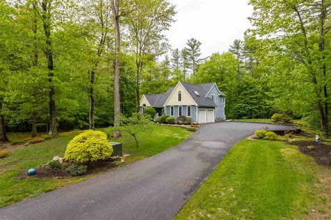 600 Scruton Pond Road Barrington NH 03825