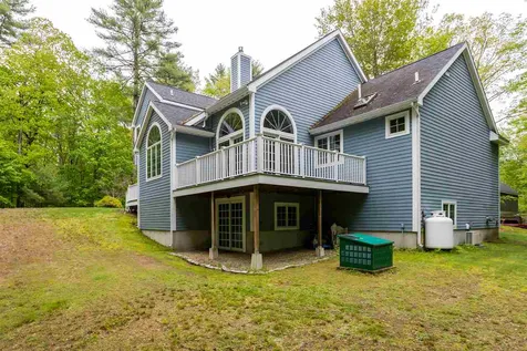 600 Scruton Pond Road Barrington NH 03825