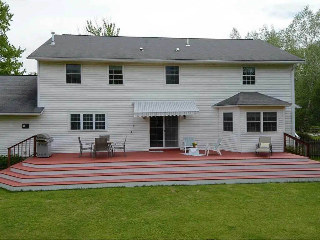 7 Slocum Street South Burlington VT 05403