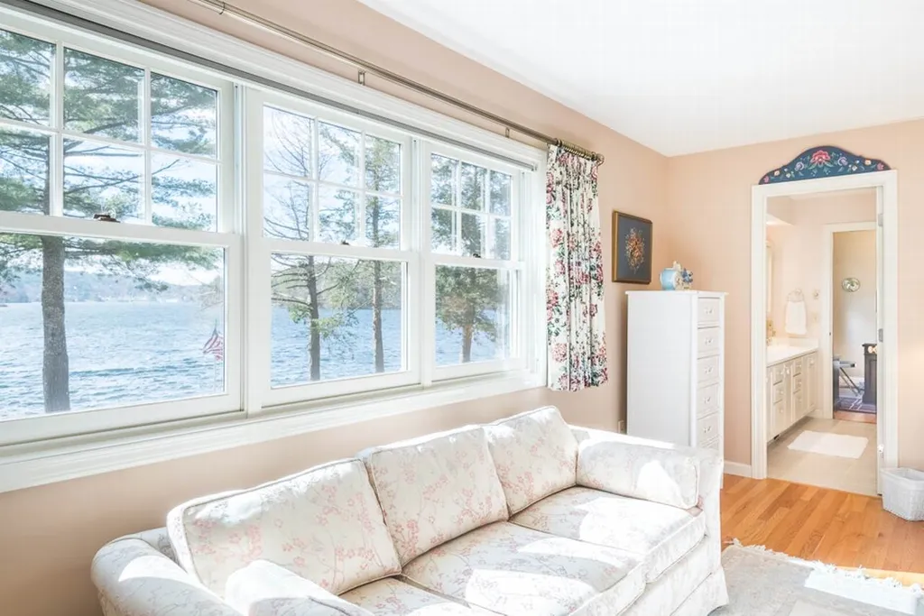 328 Redding Lane Moultonborough NH 03254