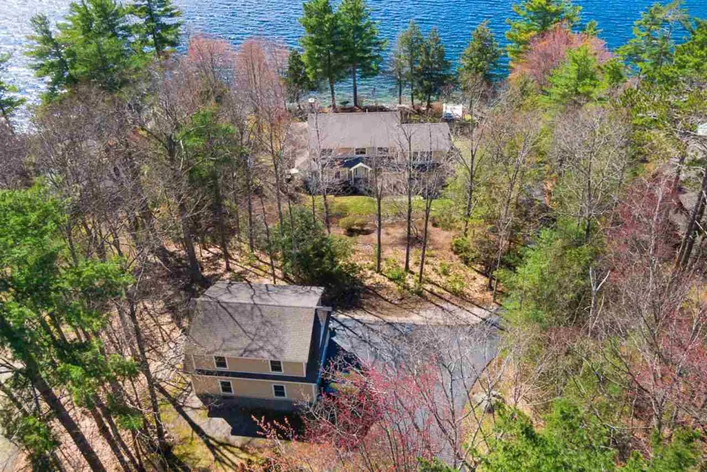 328 Redding Lane Moultonborough NH 03254