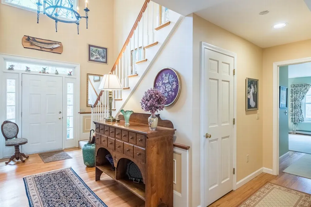 328 Redding Lane Moultonborough NH 03254