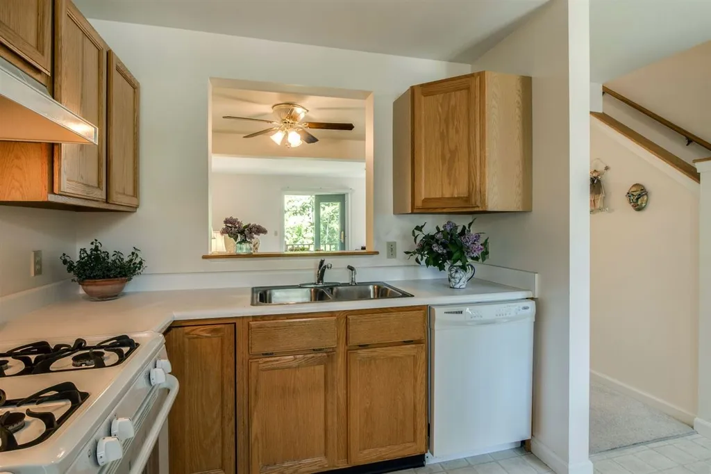 212 Cedar Lane Williston VT 05495