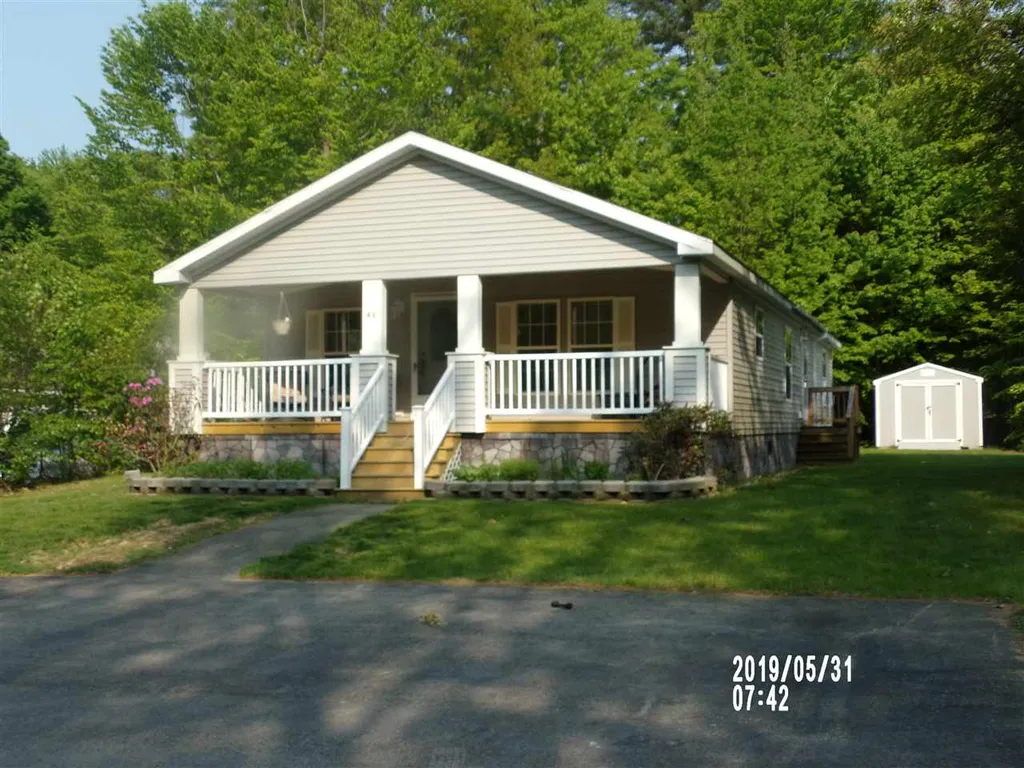 46 Ivy Lane Farmington NH 03835