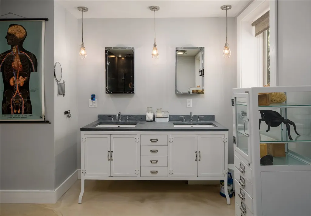56 Crescent Terrace Burlington VT 05401