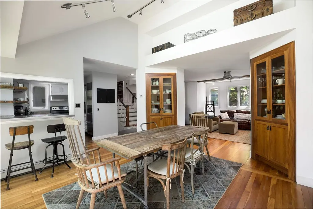 56 Crescent Terrace Burlington VT 05401