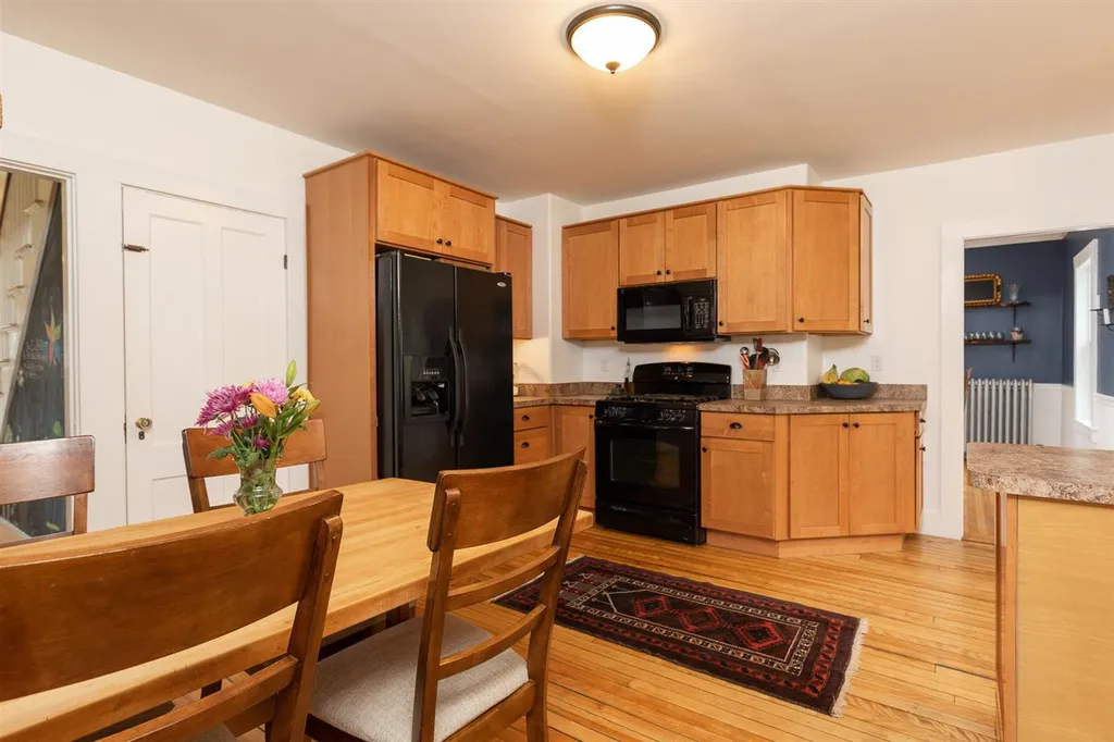 161 Thornton Street Portsmouth NH 03801