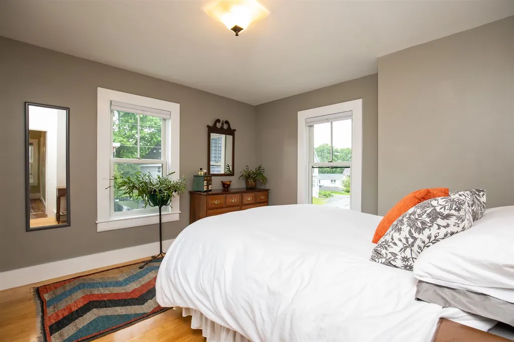 161 Thornton Street Portsmouth NH 03801