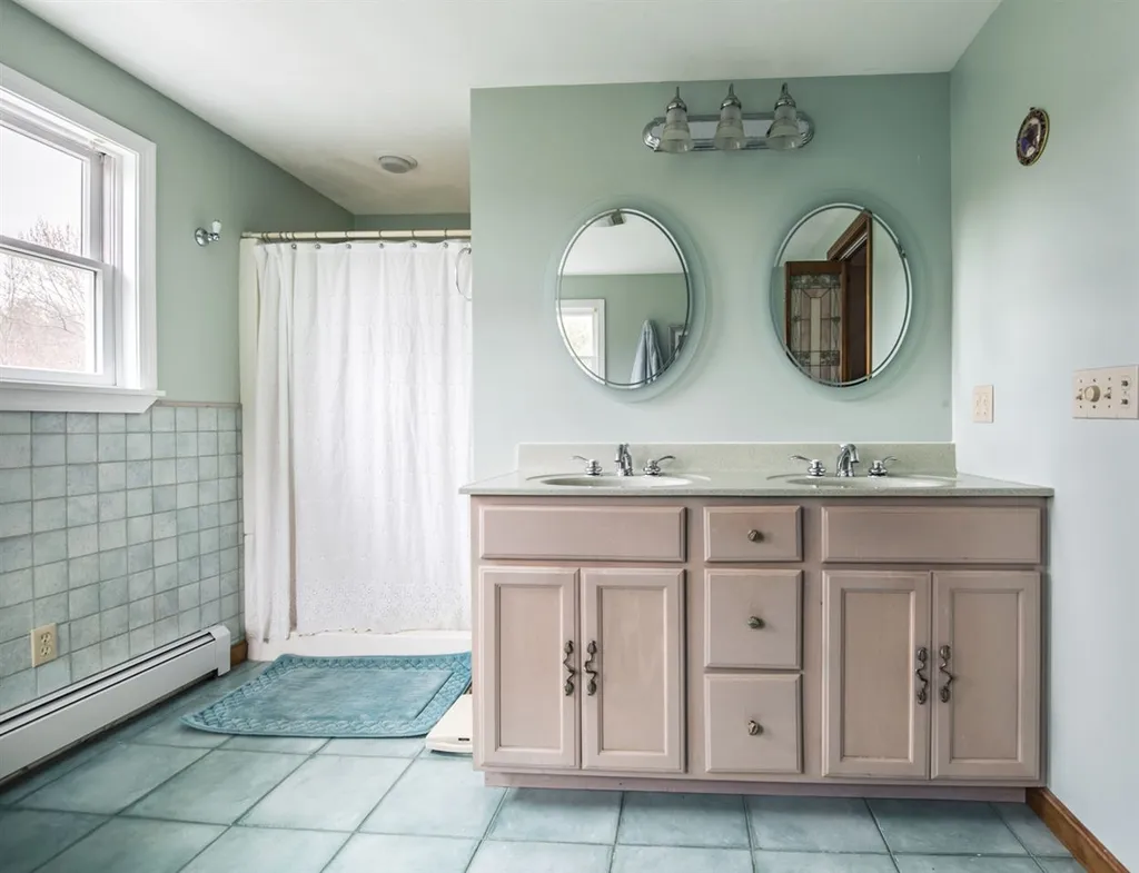 253 Brigham Hill Road Essex VT 05452