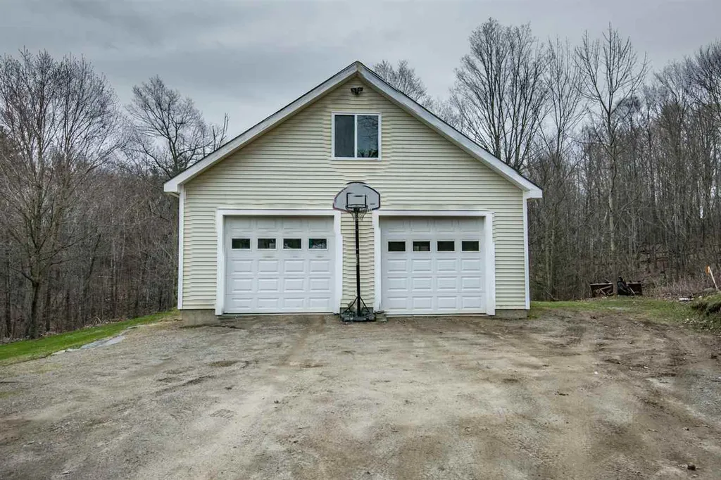 253 Brigham Hill Road Essex VT 05452