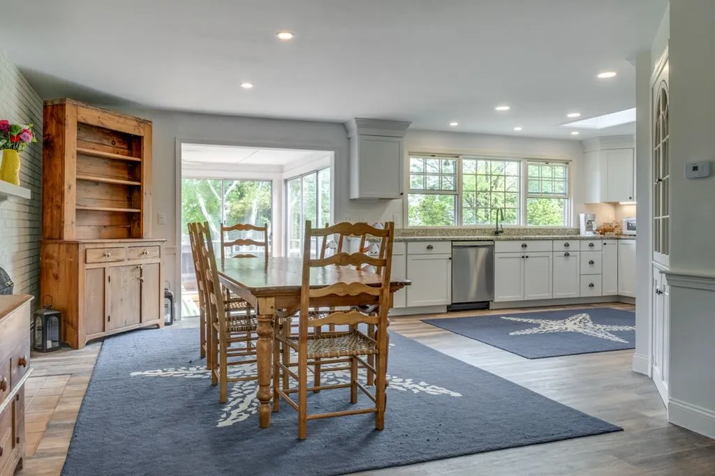 183 Derry Road Chester NH 03036