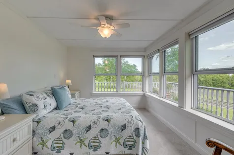 183 Derry Road Chester NH 03036