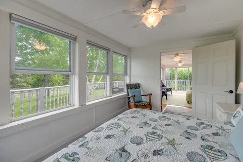 183 Derry Road Chester NH 03036