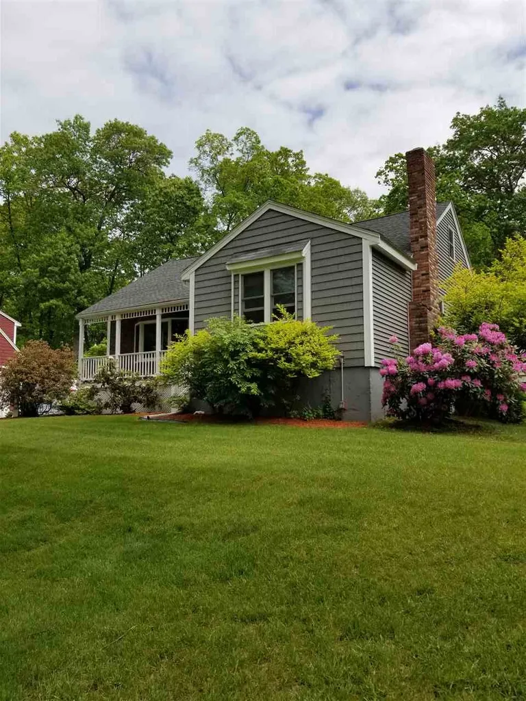 185 Westfall Road Pelham NH 03076