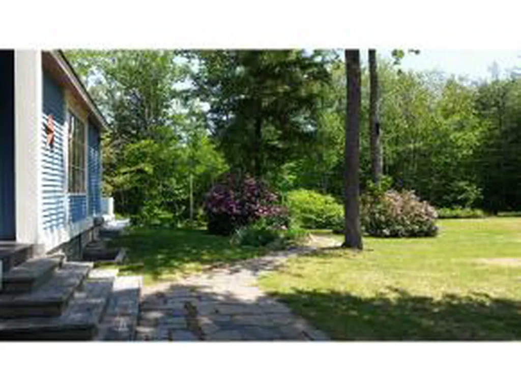 36 Forbush Road Dublin NH 03444