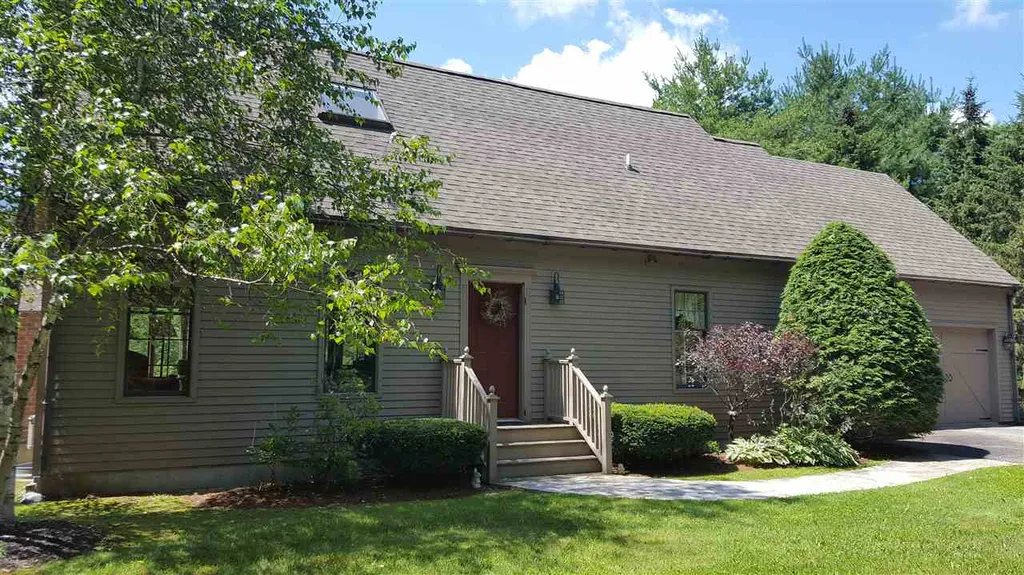 27 Lane Road Dorset VT 05251