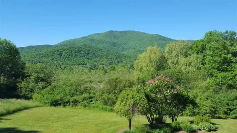 27 Lane Road Dorset VT 05251