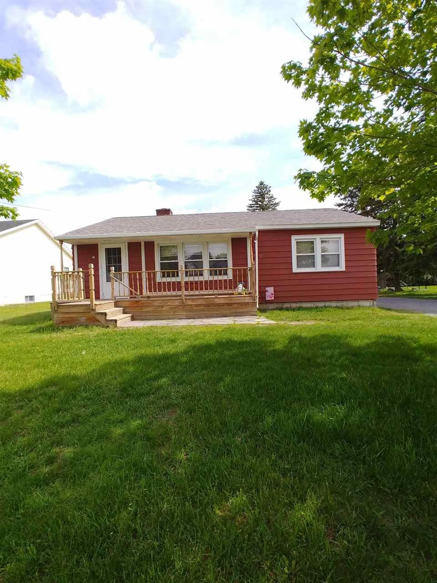 12 Barnum Street Milton VT 05468