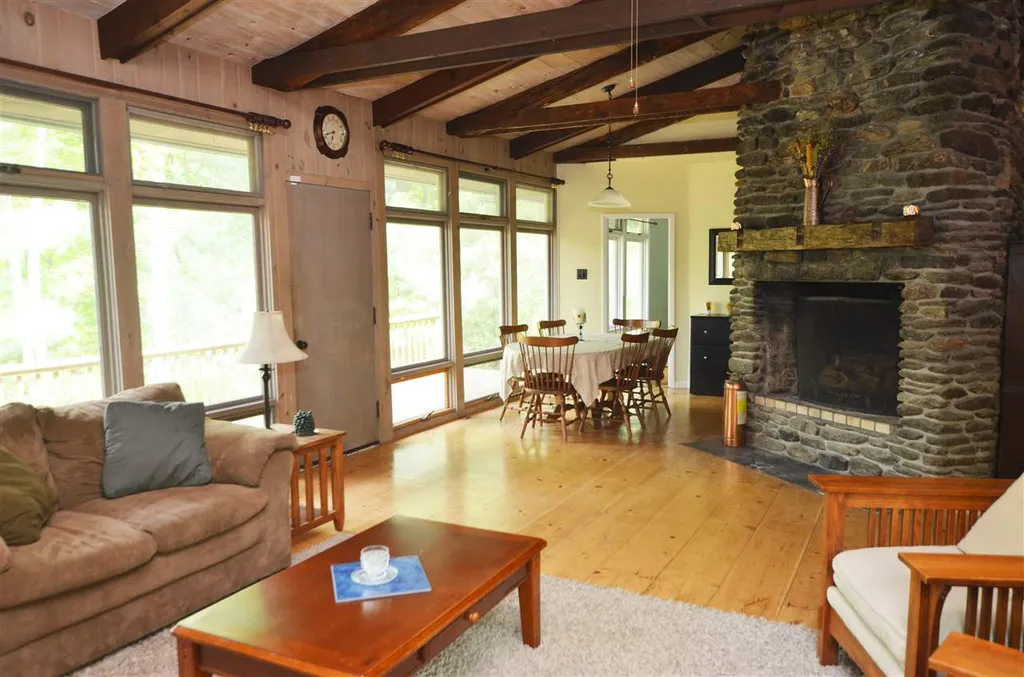 3068 Mountain Road Stowe VT 05672