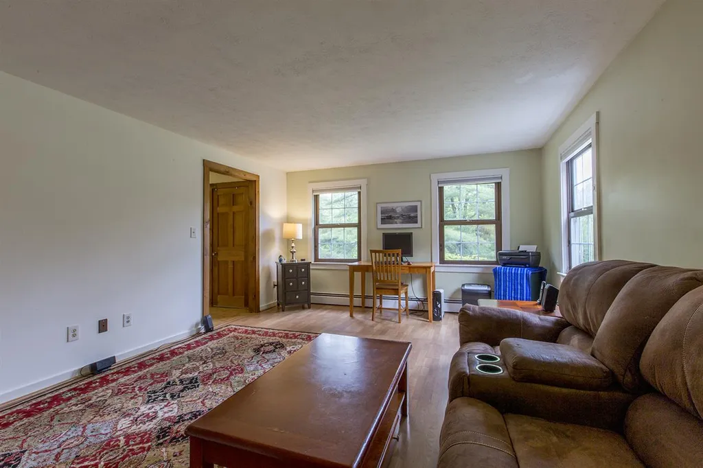 1 Meadowview Lane Stratham NH 03885
