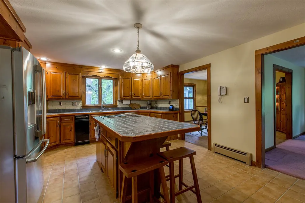 1 Meadowview Lane Stratham NH 03885