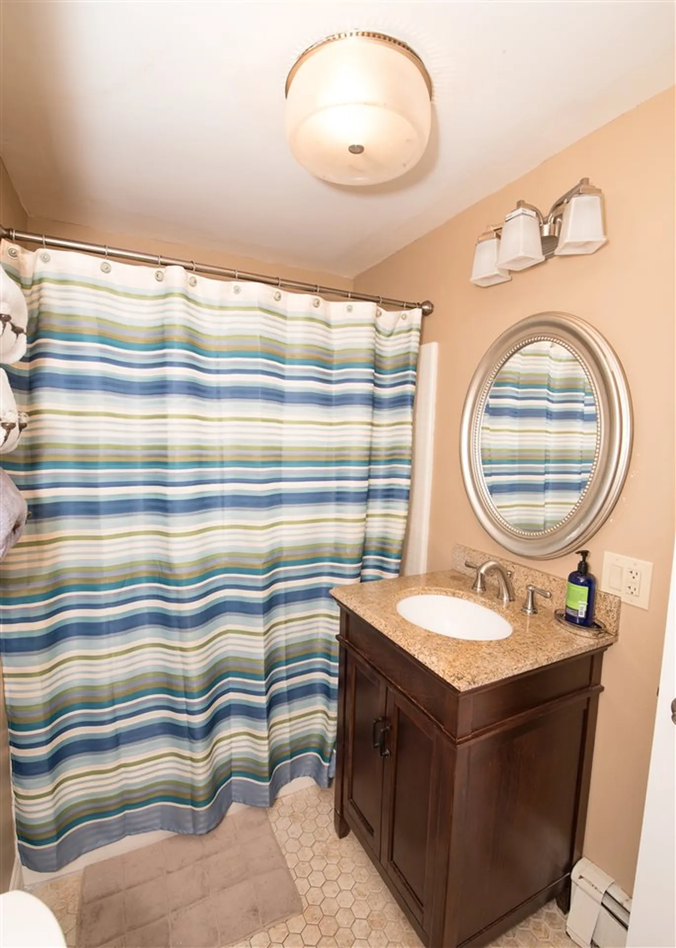 14 Rosewood Avenue Salem NH 03079