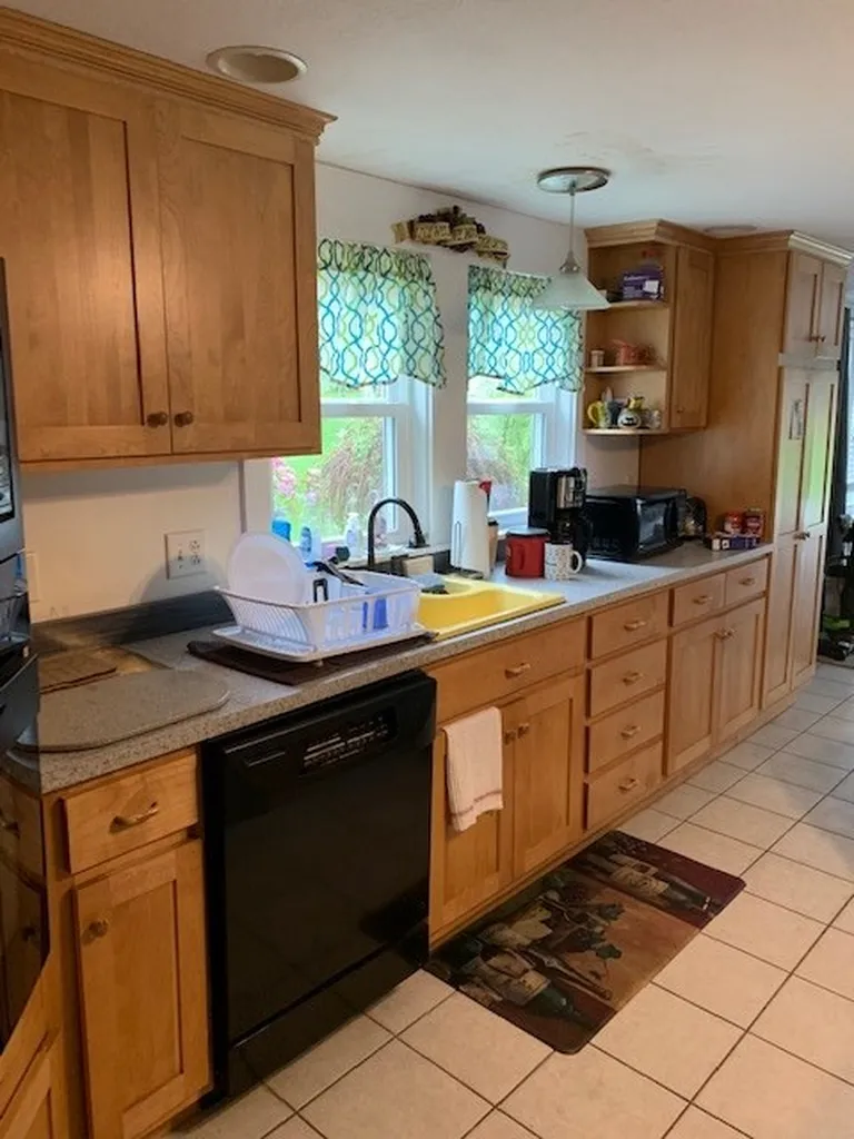 37 Mechanic Street Lancaster NH 03584