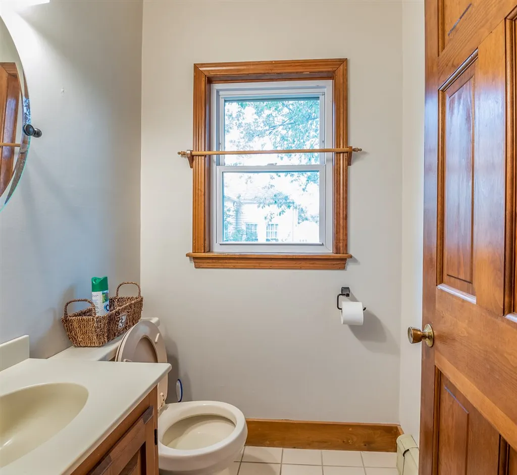 48 Hillside Drive Portsmouth NH 03801