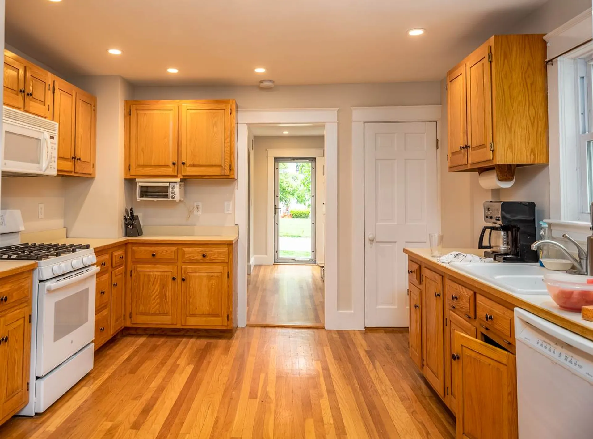48 Hillside Drive Portsmouth NH 03801