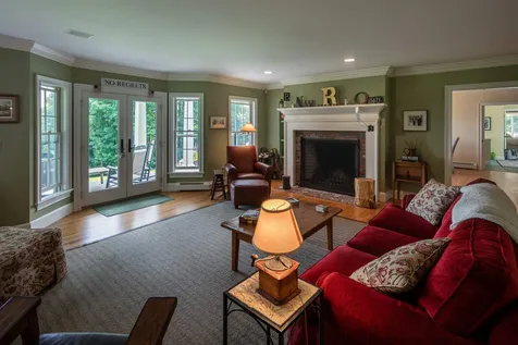 236 Old Farm Road Pomfret VT 05053