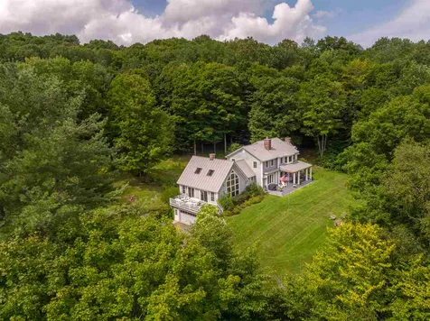 236 Old Farm Road Pomfret VT 05053