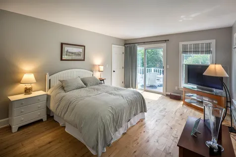 236 Old Farm Road Pomfret VT 05053