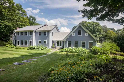 236 Old Farm Road Pomfret VT 05053