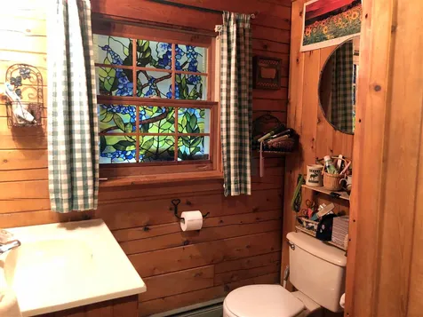 479 Dusty Swamp Road Hardwick VT 05843