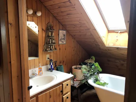 479 Dusty Swamp Road Hardwick VT 05843