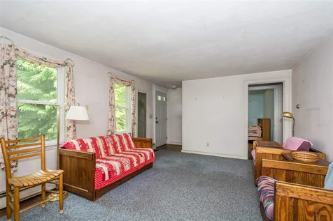 1 Reed Street Hudson NH 03051