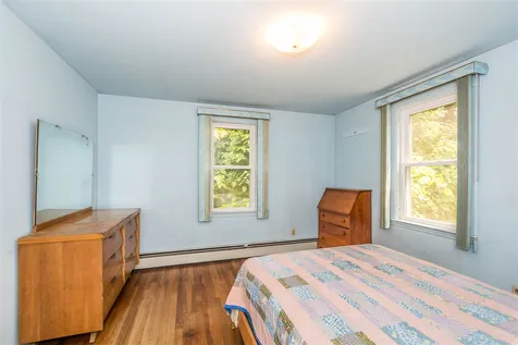 1 Reed Street Hudson NH 03051