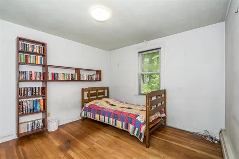 1 Reed Street Hudson NH 03051