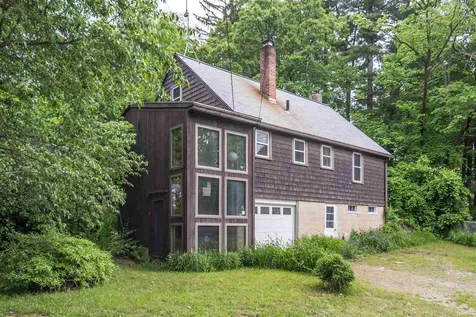 1 Reed Street Hudson NH 03051
