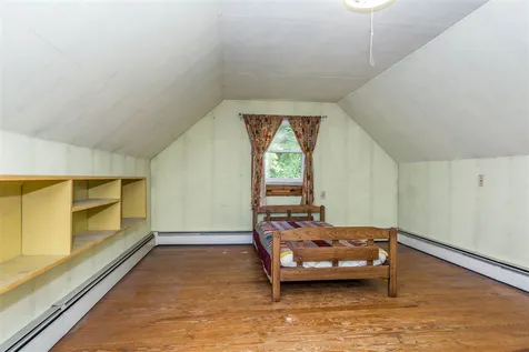 1 Reed Street Hudson NH 03051